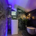 Villa En Domaine Prive Avec Piscine Chauffee - En Domaine Prive Avec Piscine Chauffee Mae-2023 Antibes