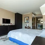 Villa En Domaine Prive Avec Piscine Chauffee - En Domaine Prive Avec Piscine Chauffee Mae-2023 Antibes
